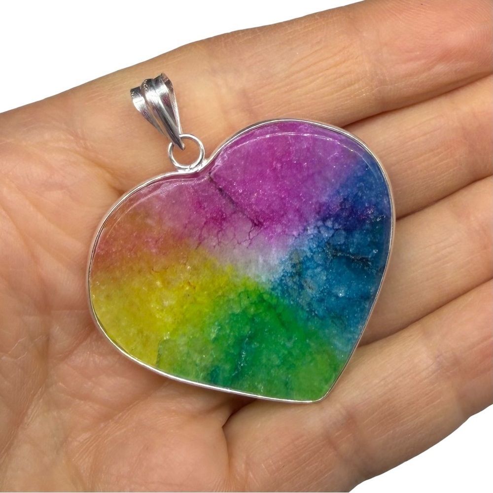 Rainbow Solar Quartz Heart Necklace Pendant 925 Sterling Silver Overlay - Picture 3 of 3